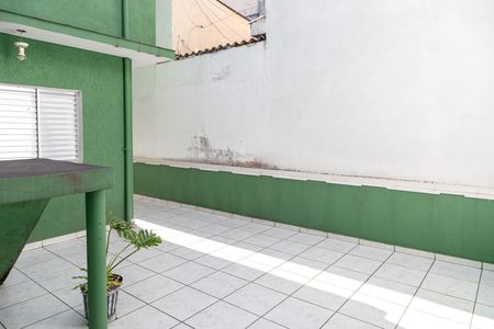 Casa para alugar com 300m², 4 quartos e 2 vagasQuintal