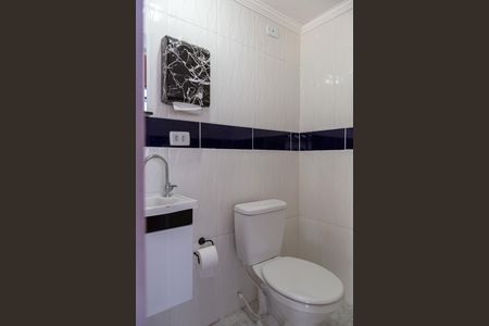 Casa para alugar com 300m², 4 quartos e 2 vagasLavabo