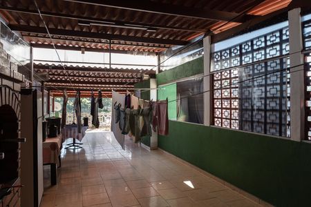 Casa para alugar com 300m², 4 quartos e 2 vagasÁrea de Serviço e Gourmet