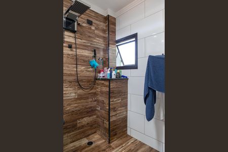 Casa para alugar com 300m², 4 quartos e 2 vagasBanheiro do Quarto 4 suíte