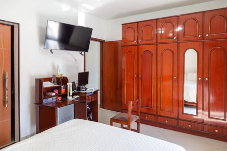 Casa para alugar com 300m², 4 quartos e 2 vagasQuarto 4 suíte