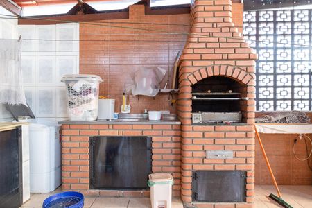 Casa para alugar com 300m², 4 quartos e 2 vagasÁrea de Serviço e Gourmet