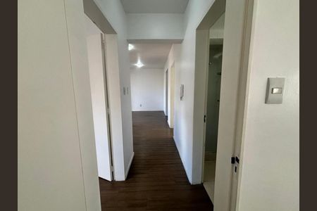 Apartamento para alugar com 68m², 2 quartos e 1 vaga