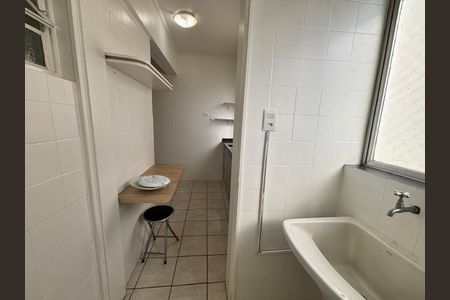 Apartamento para alugar com 68m², 2 quartos e 1 vaga