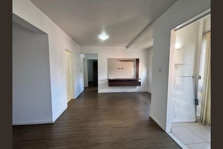 Apartamento para alugar com 68m², 2 quartos e 1 vaga