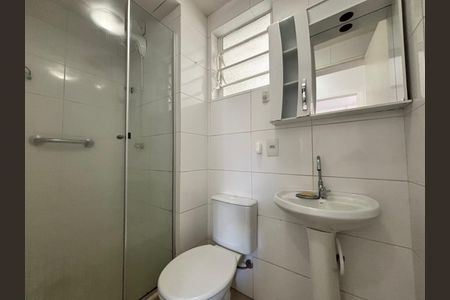 Apartamento para alugar com 68m², 2 quartos e 1 vaga