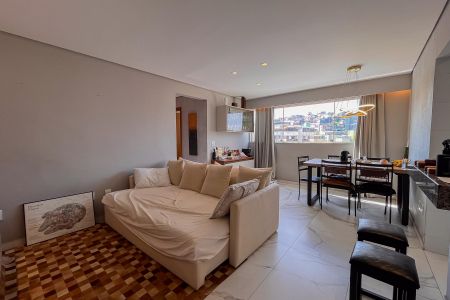 Apartamento à venda com 2 quartos, 68m² em Dom Joaquim, Belo Horizonte