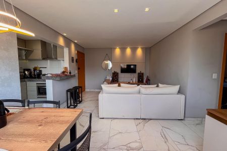 Apartamento à venda com 68m², 2 quartos e 2 vagas