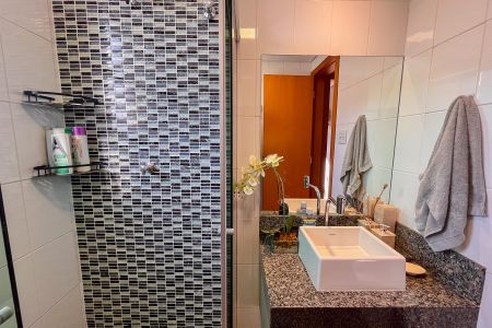 Apartamento à venda com 68m², 2 quartos e 2 vagas