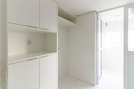 Apartamento para alugar com 63m², 2 quartos e 1 vaga Apartamento para alugar com 63m², 2 quartos e 1 vagaCozinha