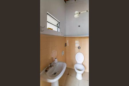 Casa para alugar com 120m², 3 quartos e 4 vagasBanheiro