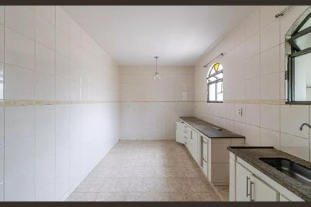 Casa para alugar com 120m², 3 quartos e 4 vagasCozinha