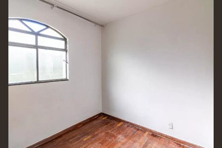Quarto de casa para alugar com 3 quartos, 120m² em Alvorada, Contagem