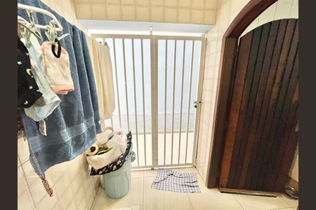 Área de Serviço de casa à venda com 4 quartos, 150m² em Vila Vitorio Mazzei, São Paulo