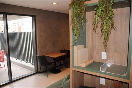 Studio para alugar com 28m², 1 quarto e sem vaga