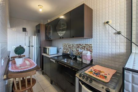 Apartamento para alugar com 67m², 2 quartos e 1 vaga Apartamento para alugar com 67m², 2 quartos e 1 vagaCozinha