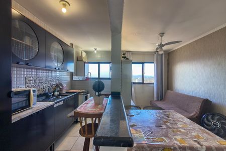 Apartamento para alugar com 67m², 2 quartos e 1 vaga Apartamento para alugar com 67m², 2 quartos e 1 vagaCozinha/sala