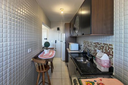 Apartamento para alugar com 67m², 2 quartos e 1 vaga Apartamento para alugar com 67m², 2 quartos e 1 vagaCozinha