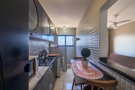 Apartamento para alugar com 67m², 2 quartos e 1 vaga Apartamento para alugar com 67m², 2 quartos e 1 vagaCozinha