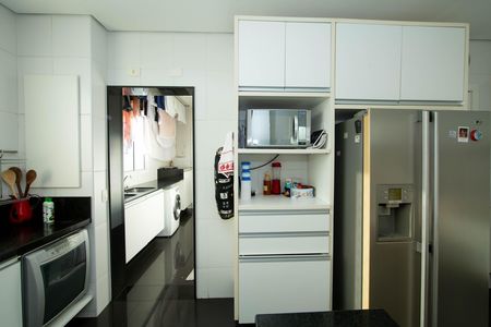 Apartamento para alugar com 200m², 4 quartos e 4 vagasCOZINHA