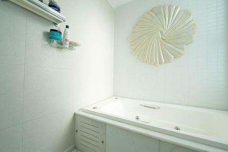 Apartamento para alugar com 200m², 4 quartos e 4 vagasBANHEIRO4