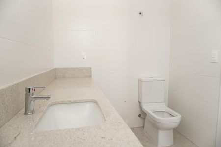 Apartamento à venda com 170m², 3 quartos e 3 vagasBanheiro da Suíte
