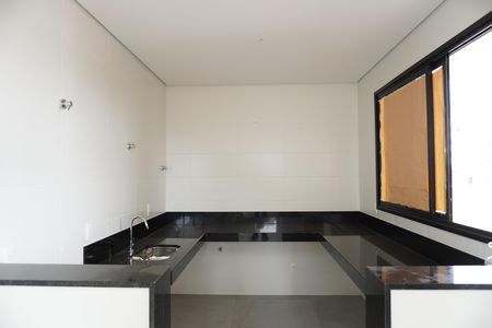 Apartamento à venda com 170m², 3 quartos e 3 vagasCozinha 