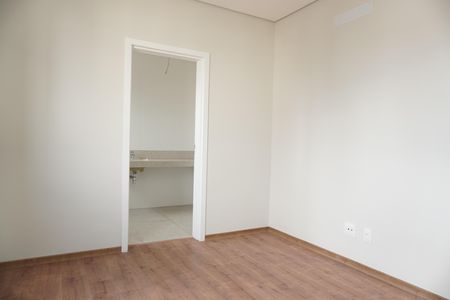 Apartamento à venda com 170m², 3 quartos e 3 vagasSuíte 