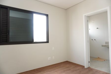 Apartamento à venda com 170m², 3 quartos e 3 vagasSuíte 