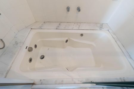 Apartamento à venda com 90m², 1 quarto e 1 vagaBanheiro da Suíte 1