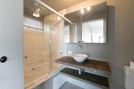 Apartamento à venda com 90m², 1 quarto e 1 vagaBanheiro da Suíte 1