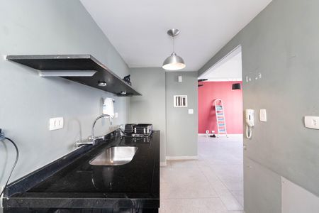 Cozinha e Área de Serviço de apartamento à venda com 1 quarto, 90m² em Bela Vista, São Paulo