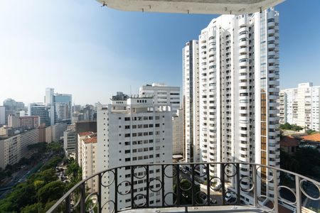 Apartamento à venda com 90m², 1 quarto e 1 vagaSacada