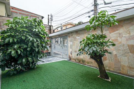 Casa à venda com 180m², 3 quartos e 5 vagas Casa à venda com 180m², 3 quartos e 5 vagasGaragem