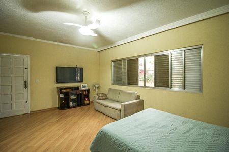 Casa à venda com 180m², 3 quartos e 5 vagas Casa à venda com 180m², 3 quartos e 5 vagasQuarto 3