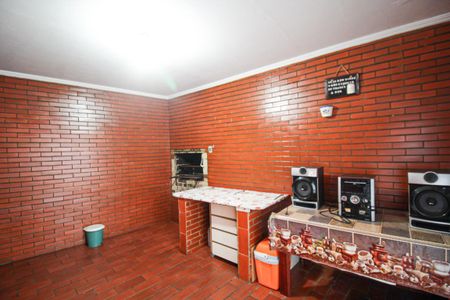 Casa à venda com 180m², 3 quartos e 5 vagas Casa à venda com 180m², 3 quartos e 5 vagasEdicula