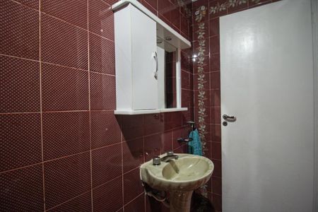Casa à venda com 180m², 3 quartos e 5 vagas Casa à venda com 180m², 3 quartos e 5 vagasBanheiro