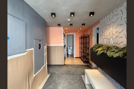 Studio para alugar com 25m², 0 quarto e sem vaga Studio para alugar com 25m², 0 quarto e sem vagaHall de entrada
