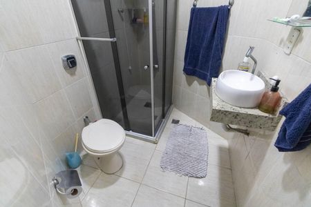 Casa para alugar com 210m², 3 quartos e 2 vagas Casa para alugar com 210m², 3 quartos e 2 vagasBanheiro
