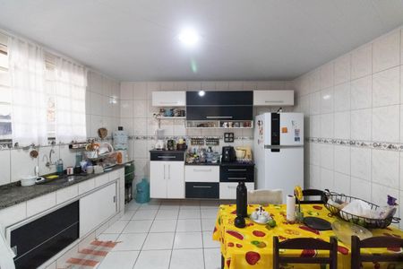Casa para alugar com 210m², 3 quartos e 2 vagas Casa para alugar com 210m², 3 quartos e 2 vagasCozinha e Área de Serviço