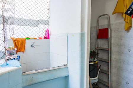 Apartamento à venda com 75m², 2 quartos e sem vaga Apartamento à venda com 75m², 2 quartos e sem vagaÁrea de serviço