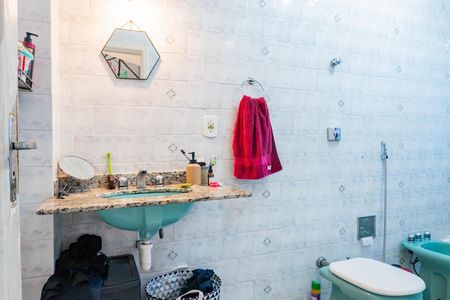 Apartamento à venda com 75m², 2 quartos e sem vaga Apartamento à venda com 75m², 2 quartos e sem vagaBanheiro