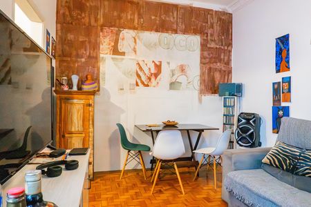 Apartamento à venda com 75m², 2 quartos e sem vaga Apartamento à venda com 75m², 2 quartos e sem vagaSala
