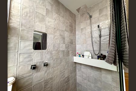 Apartamento à venda com 160m², 3 quartos e sem vaga