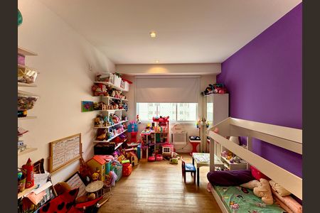 Apartamento à venda com 160m², 3 quartos e sem vaga