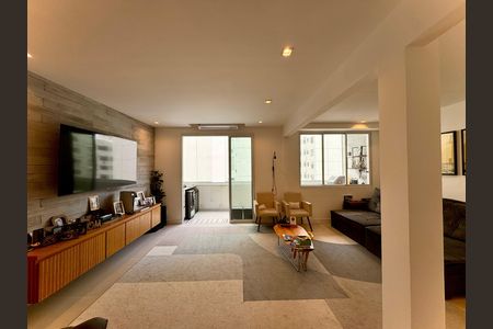 Apartamento à venda com 160m², 3 quartos e sem vaga