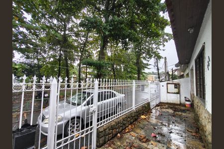 Casa de condomínio à venda com 135m², 3 quartos e 2 vagas Casa de condomínio à venda com 135m², 3 quartos e 2 vagasÁrea externa