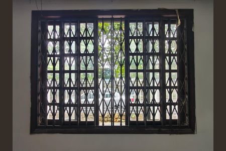 Casa de condomínio à venda com 135m², 3 quartos e 2 vagas Casa de condomínio à venda com 135m², 3 quartos e 2 vagasSala