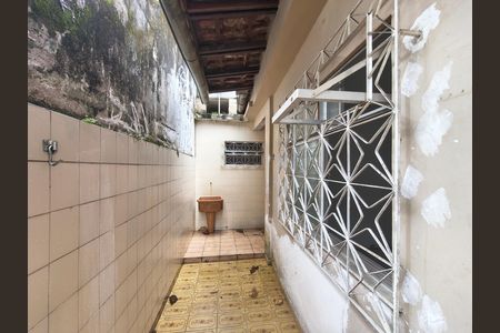 Casa de condomínio à venda com 135m², 3 quartos e 2 vagas Casa de condomínio à venda com 135m², 3 quartos e 2 vagasÁrea de serviço