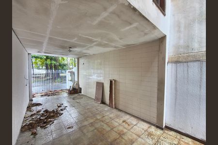 Casa de condomínio à venda com 135m², 3 quartos e 2 vagas Casa de condomínio à venda com 135m², 3 quartos e 2 vagasÁrea externa